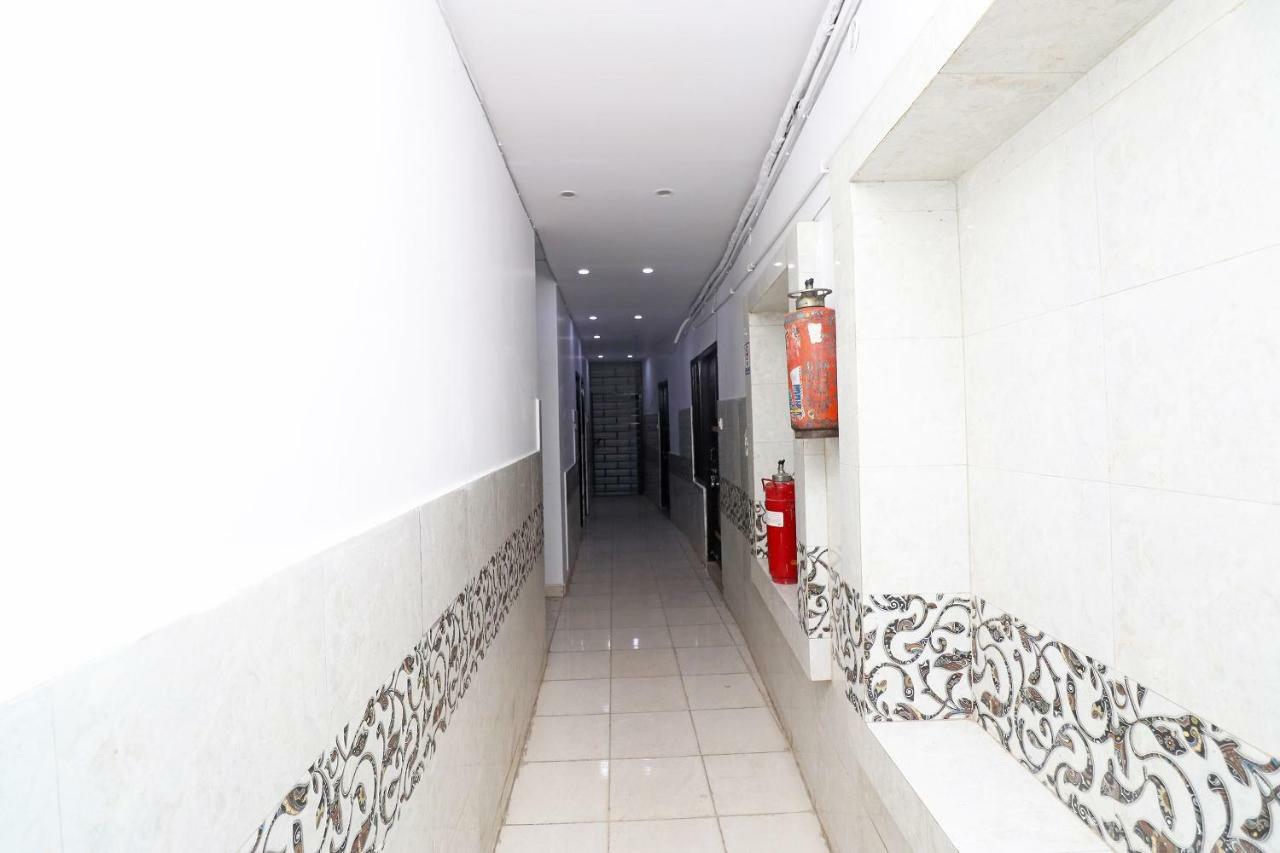 Oyo 30288 Hotel Moon Palace Лакхнау Екстер'єр фото